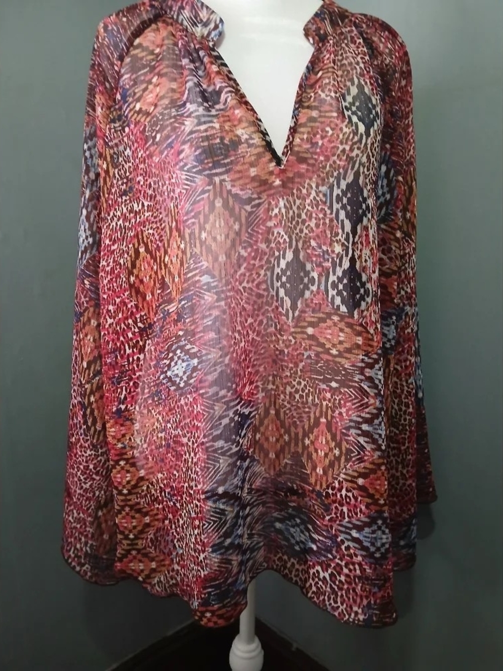 Sheer Multi-Print V-Neck Top - Red/Brown sz 16
